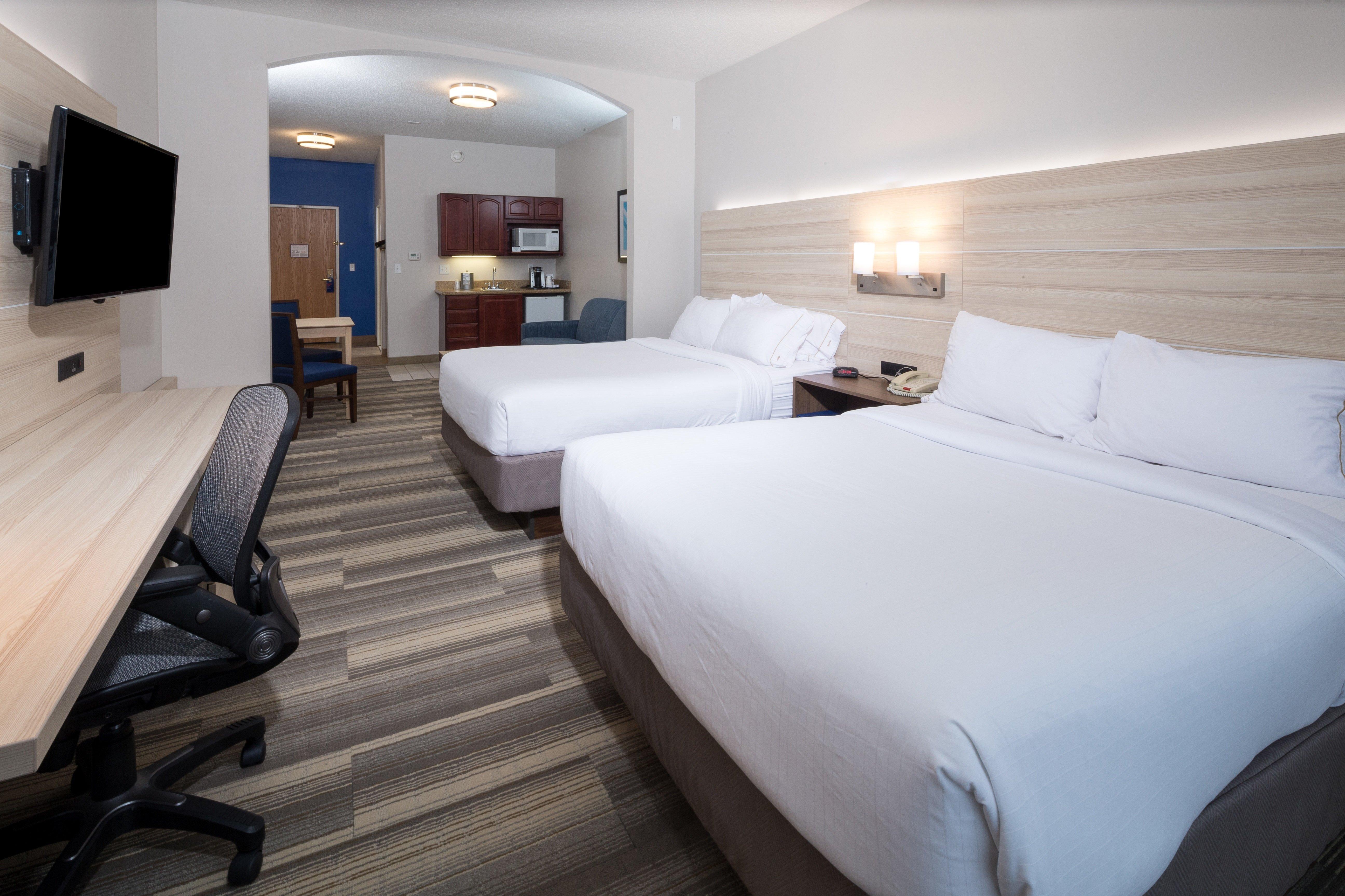 Holiday Inn Express Hotel & Suites Detroit-Utica By Ihg Екстер'єр фото