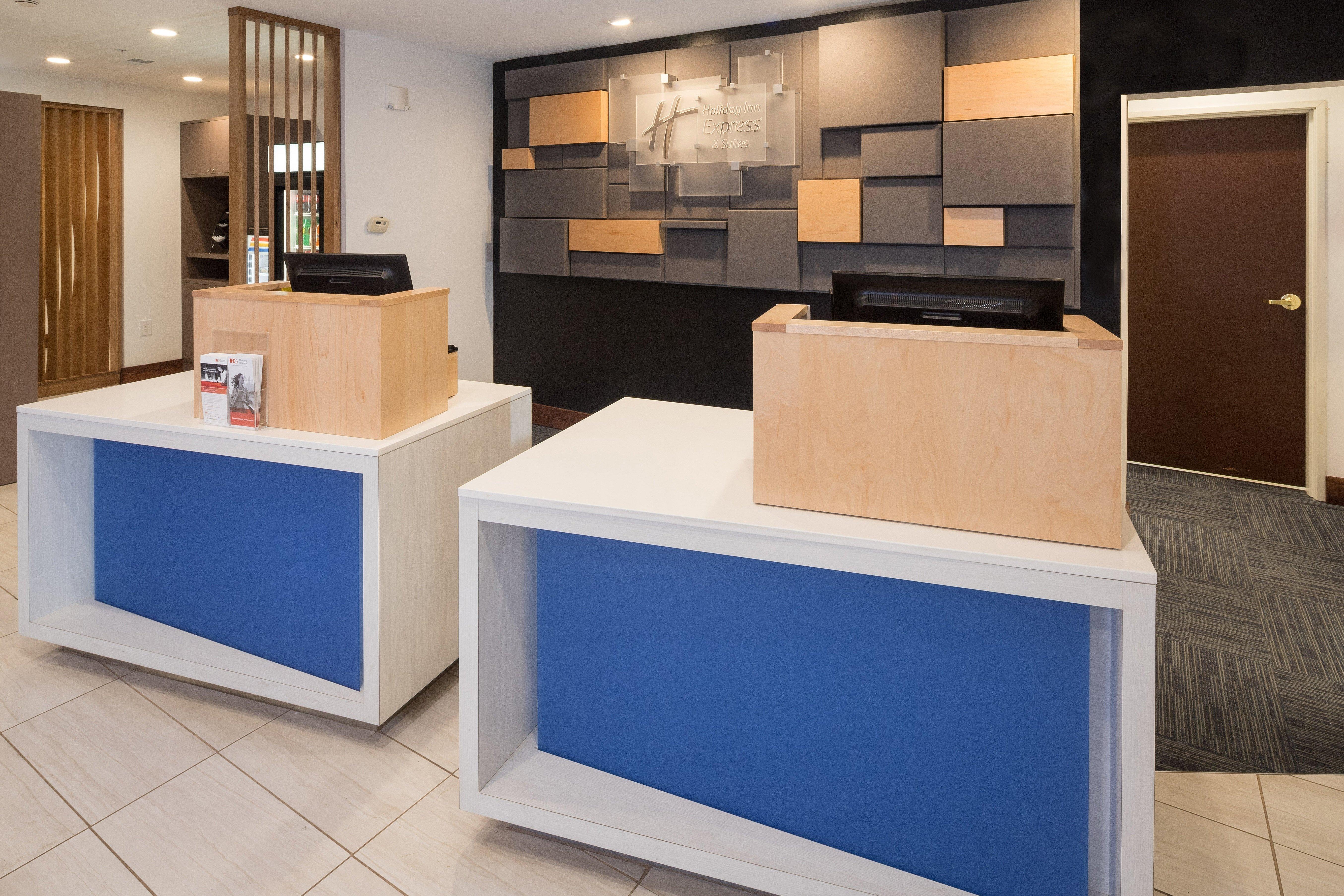 Holiday Inn Express Hotel & Suites Detroit-Utica By Ihg Екстер'єр фото